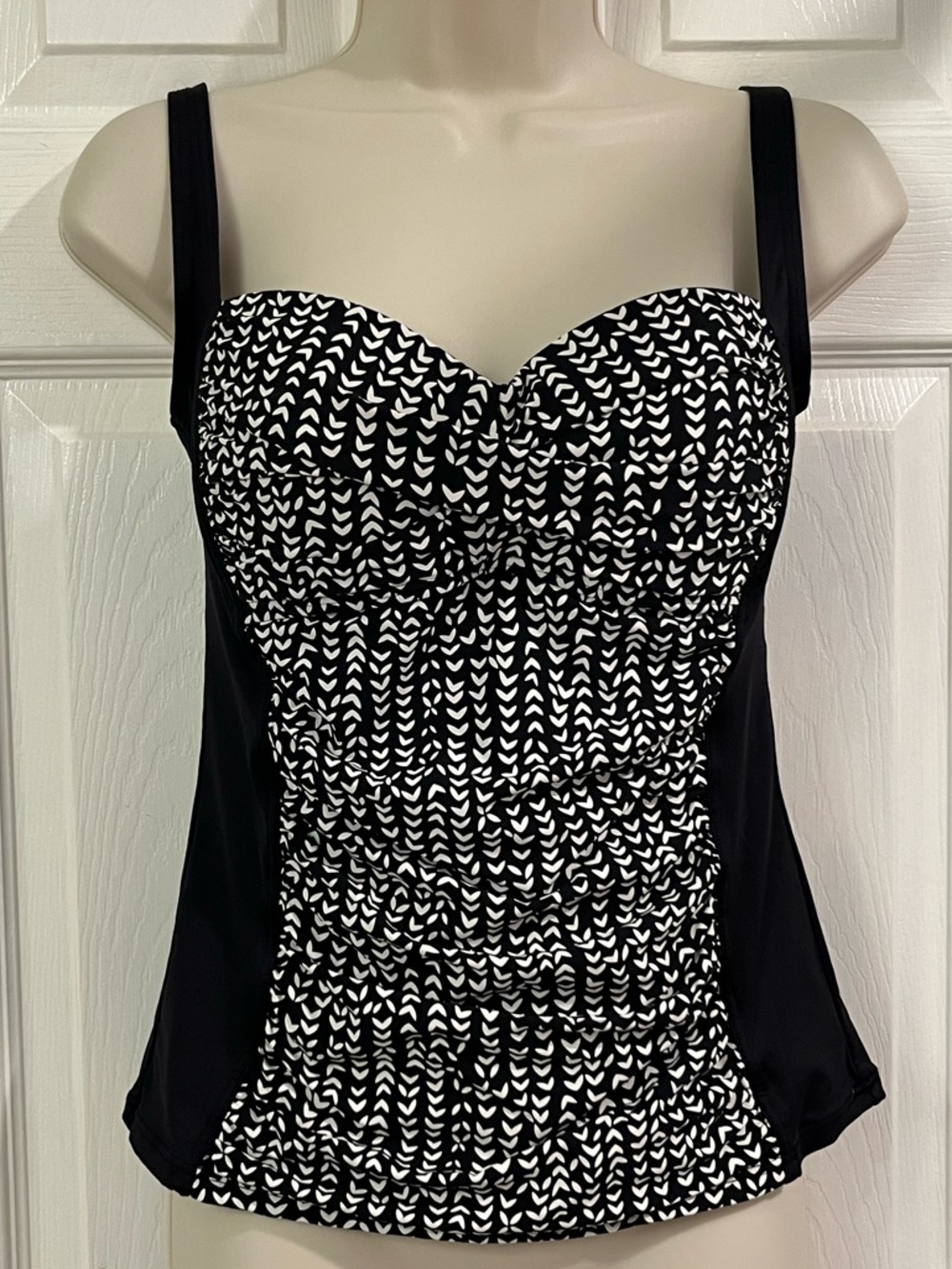 La Blanca Black White Side Ruched Sweetheart Bathing Suit Swimsuit Tankini Top 6